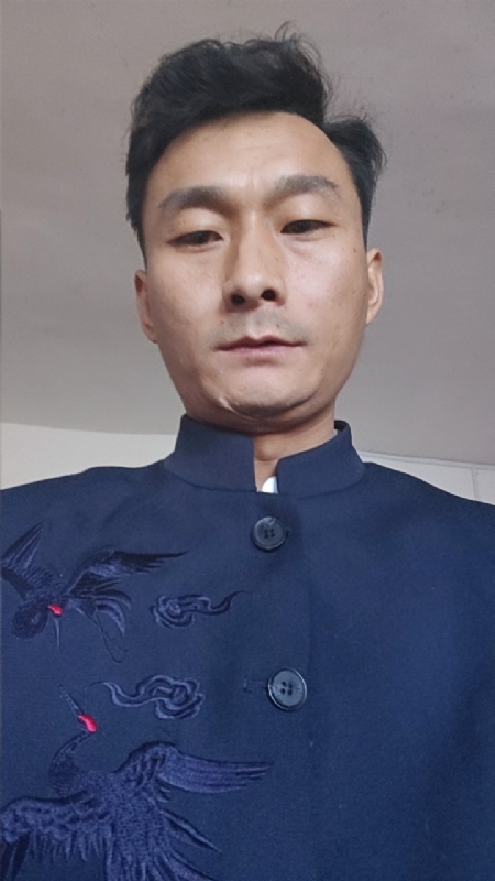 逆袭的小老鼠～龙long的第一张照片--云南王婆说媒