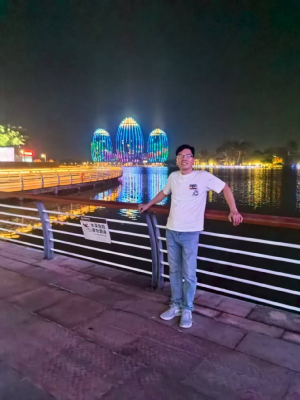 千年老妖的第一张照片--云南王婆说媒