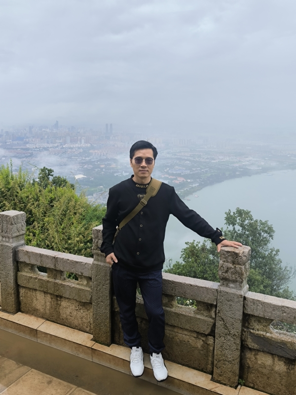 千年老妖的第二张照片--云南王婆说媒