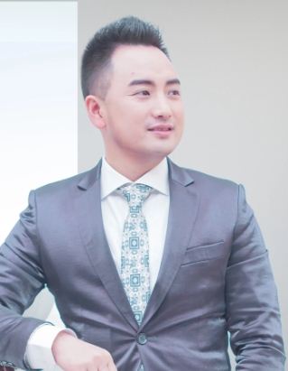 云南肖启龙的第一张照片--云南王婆说媒