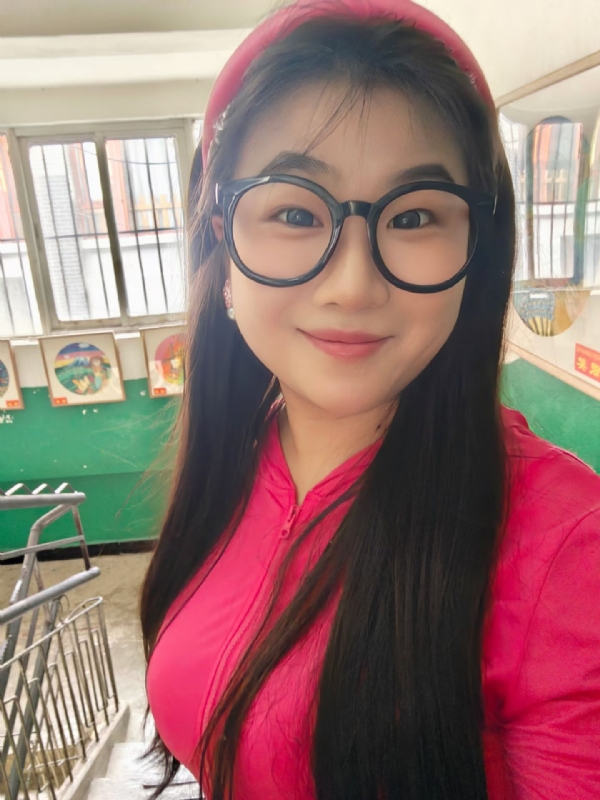 颂宜的第一张照片--云南王婆说媒