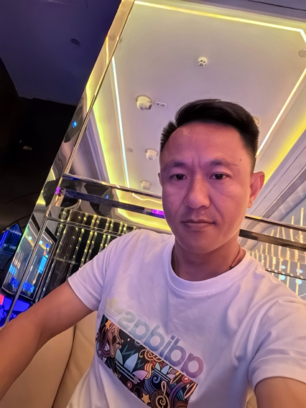 辞岸的第二张照片--云南王婆说媒